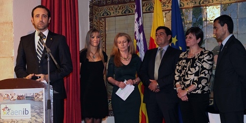 Bauzá pide al Gobierno que 'busque todas las fórmulas posibles para detener las prospecciones y si no que las invente'