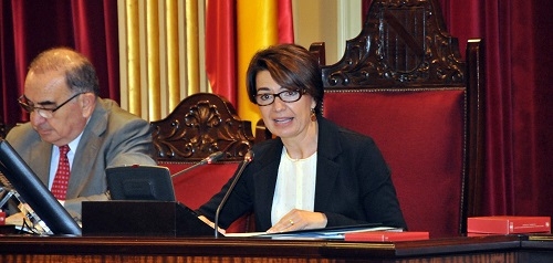 El Parlament rechaza debatir sobre el modelo económico para salir de la crisis