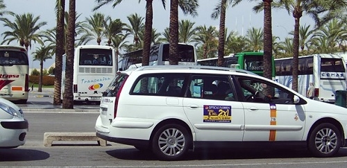 https://www.noticiasmallorca.es/imatges/fotosweb/2014/03/26/3423taxi.jpg