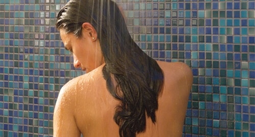 Más del 42% de los baleares no realizan una ducha perfecta, ya que aseguran no hidratarse la piel