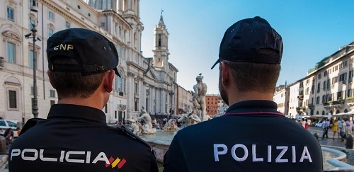 https://www.noticiasmallorca.es/imatges/fotosweb/2014/08/07/8083policia-italia.jpg