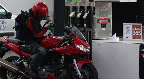 Hombre, mayor de 45 años y en una scooter, perfil del motorista que más accidentes de tráfico sufre en Baleares