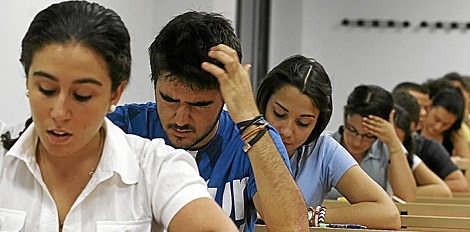 https://www.noticiasmallorca.es/imatges/fotosweb/2014/11/18/7676estudiantes.jpg