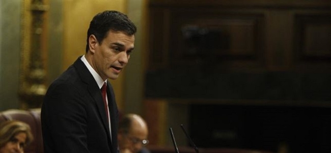 Los críticos del PSOE presentan 17 dimisiones de miembros de la Ejecutiva Federal para forzar la caída de Sánchez