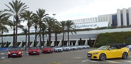 El aeropuerto de Palma, principal punto de recogida de coches alquilados en España