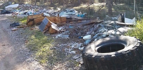 Emaya inicia las acciones para el desmantelamiento del vertido ilegal de Son Olivaret