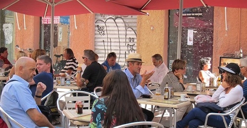 Cort abre el diálogo por las terrazas de Palma con el sector de la restauración