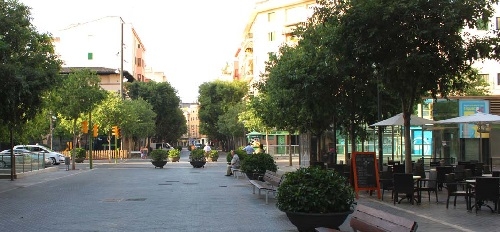 Cort aprueba una suspensión de un año de nuevas terrazas en Blanquerna y Santa Catalina