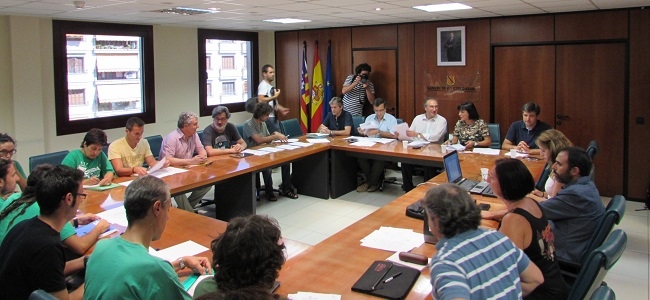 La Assemblea de Docents asegura que todavía no se ha dado una solución a sus demandas y pide 'voluntad política real'