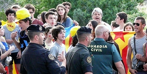 La jueza condena a una multa de 1.620 euros a los acusados de la protesta de 2012 en Bunyola