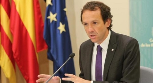 Pons asiste este martes a la reunión del ministro de Fomento con las CCAA para abordar la problemática del taxi