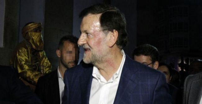 Rajoy, agredido por un joven en un paseo electoral en Pontevedra