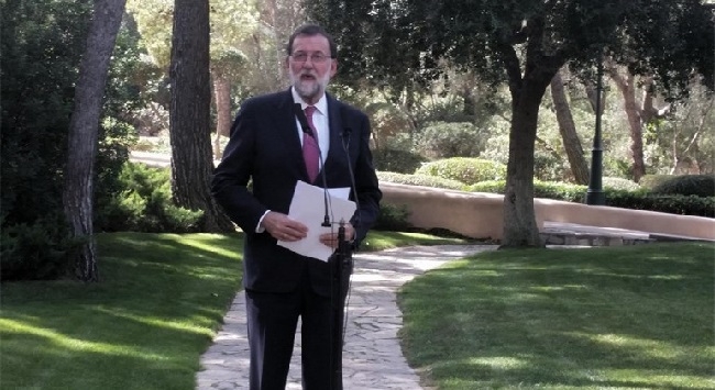 Rajoy considera 'un disparate' tratar 'a patadas' al turista que viene a España