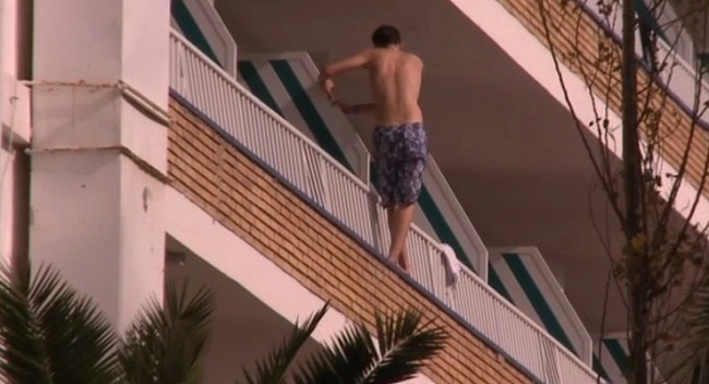 https://www.noticiasmallorca.es/imatges/fotosweb/2018/07/02/8881balconing.jpg