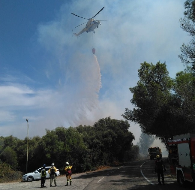 Controlado el incendio forestal de Cala Magraner