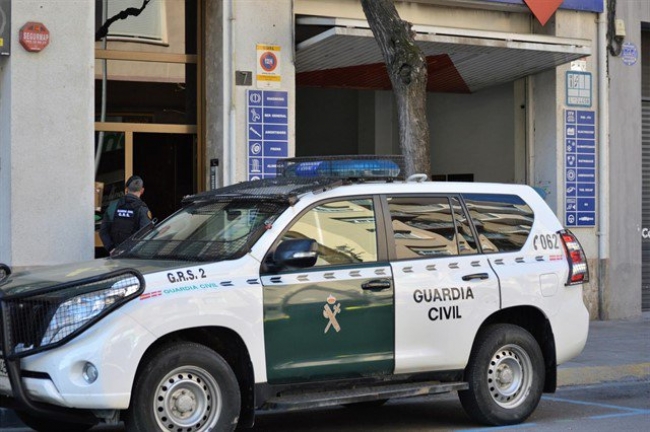 La Guardia Civil detiene a un hombre cuando atracaba a dos mujeres que acababan de sacar dinero de un cajero de Inca
