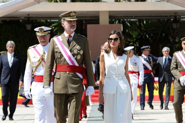La reina Doña Letizia suspende para los Españoles