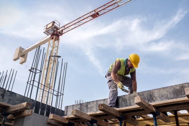 La recuperación del empleo en la construcción será proporcional a la caída