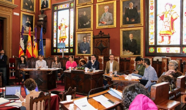 IBFamilia pide una ciudad amiga de las familias al próximo govern de pacto de Palma