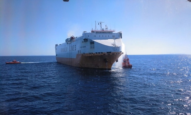 Incendio de un mercante italiano al sur de Mallorca