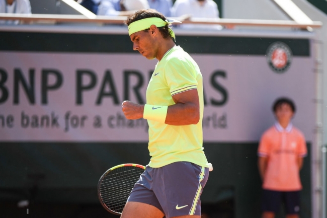 Nadal gana de momento un set a cero a Federer