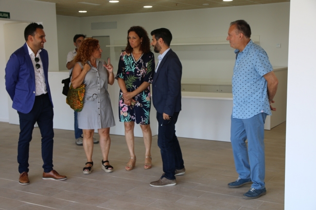 La presidenta del Consell visita la Residència de la Bonanova i la seu de l’IMAS