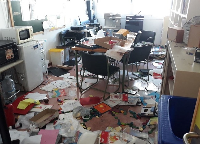 Robo y actos vandálicos este fin de semana en el CEIP Es Puig de Lloseta 