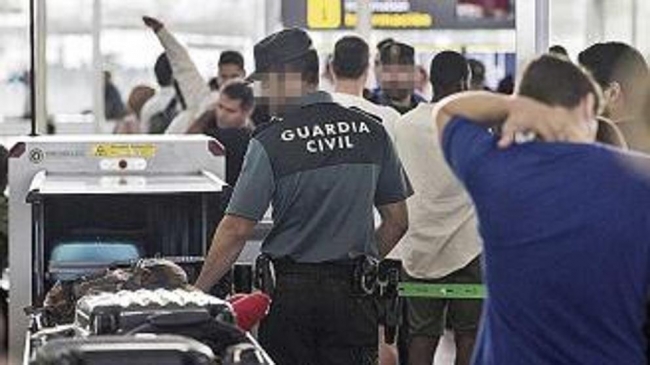 https://www.noticiasmallorca.es/imatges/fotosweb/2019/08/01/6468guardia.JPG