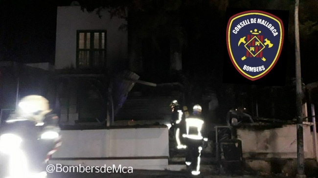 Incendio en la terraza de un bar en Cala Mandia (Manacor)