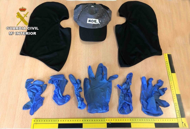La Guardia Civil detiene a dos personas que acababan de cometer un robo en Porto Colom