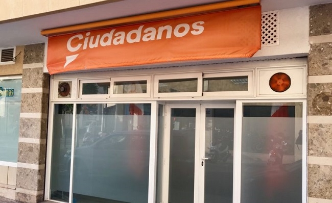 Ciudadanos denuncia los “escasos e insuficientes medios” de los operarios de la limpieza en Vila