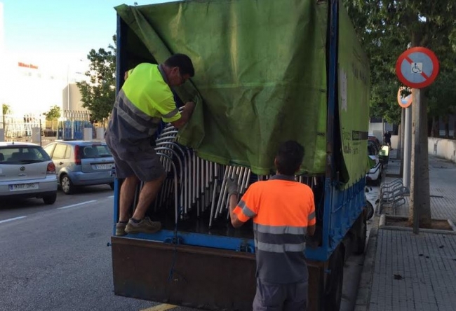 Megasport dona su mobiliario a la Fundació Deixalles