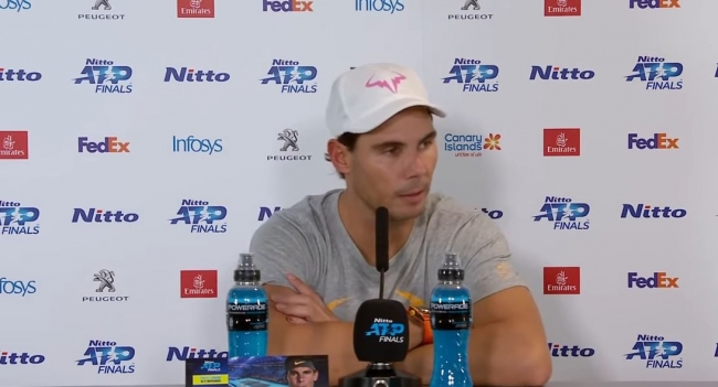 Nadal no pudo ocultar su enfado cuando se relacionó su rendimiento con su boda