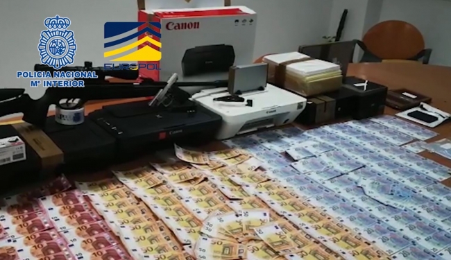 La Policía Nacional desmantela una imprenta clandestina y evita la distribución de 250.000 euros falsos en España y Portugal