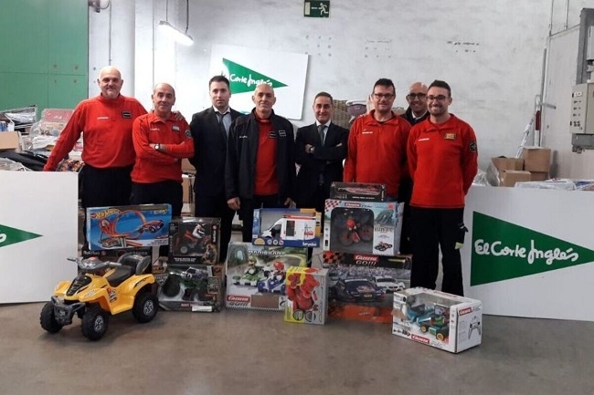 Los Bombers de Mallorca repartirán juguetes a los niños con necesidades estas Navidades