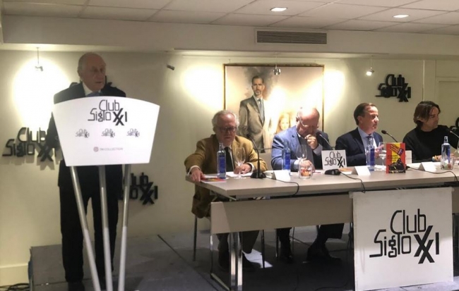 Mateo Cañellas presenta su libro ‘En Baleares no hablamos catalán’ 