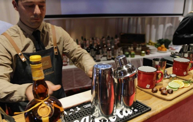 El mallorquín Fernando Calderón ganador del 1er. Concurso de Coctelería de Coca-Cola Signature Mixers