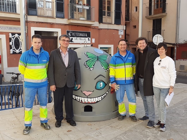 El Ayuntamiento de Palma instala 7 casetas para colonias urbanas de gatos