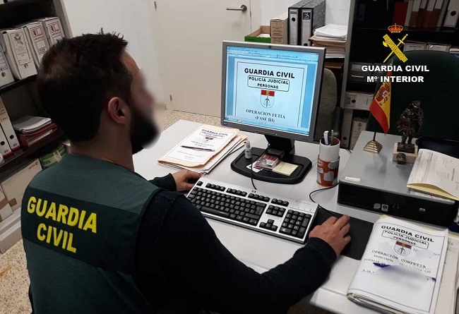 La Guardia Civil detiene a tres personas por corrupción de menores y agresión sexual a menores de edad 