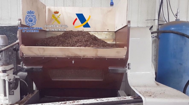 Desarticulada una organización dedicada a la fabricación clandestina de cajetillas de tabaco de reconocidas marcas 