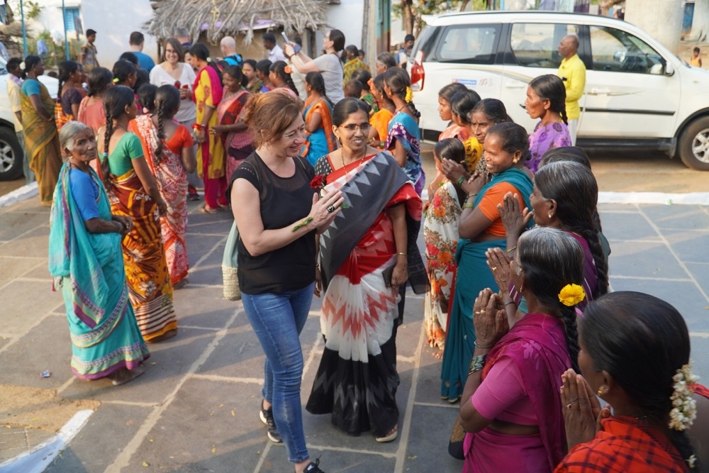 Armengol inicia su viaje a la India