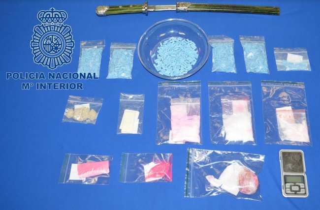 Un detenido al que se le intervino 903 pastillas de éxtasis y 32 gramos de cristal-MDMA
