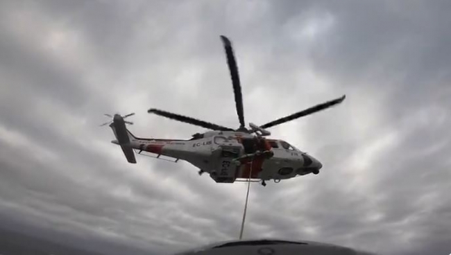 Salvamento Marítimo traslada a Son Espases a un hombre en estado crítico