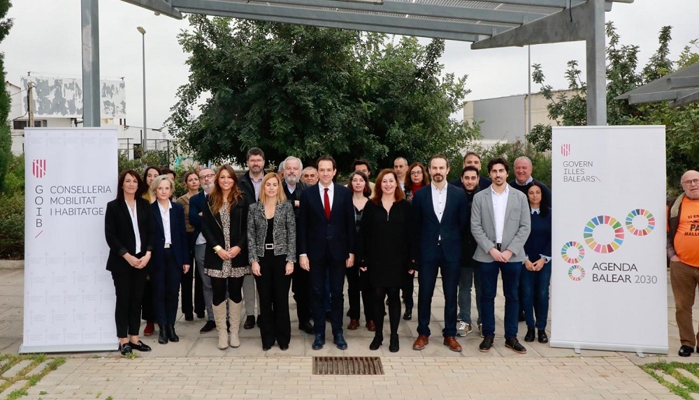 Presentan 25 medidas extraordinarias para poner al alcance de la población más vivienda pública y asequible