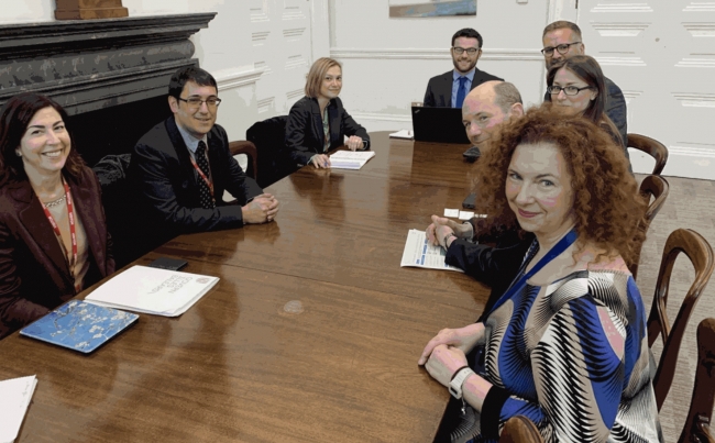 El Govern traslada en Londres un mensaje de “tolerancia cero” contra el turismo de excesos