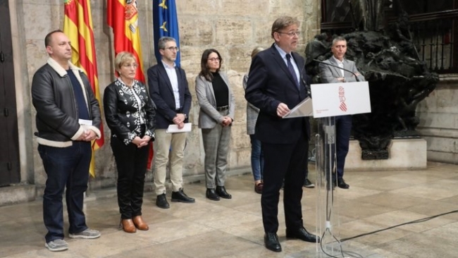 Aplazan las Fallas de Valencia por el brote de coronavirus