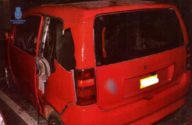 La Policía Nacional detiene a un hombre por 12 robos con fuerza en vehículos