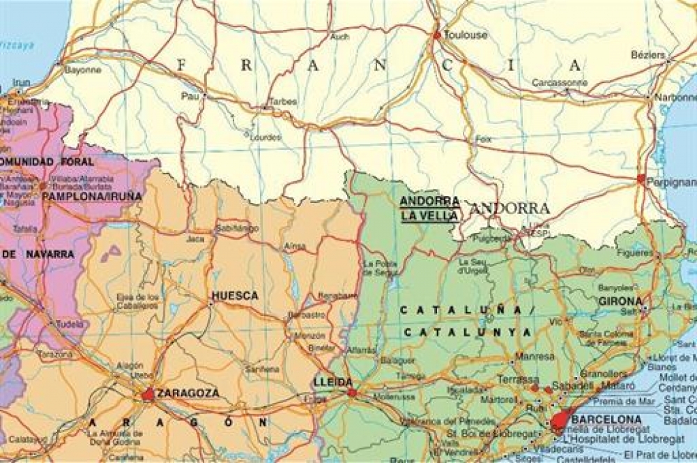 El Gobierno cierra las fronteras terrestres y no descarta cerrar el espacio aéreo