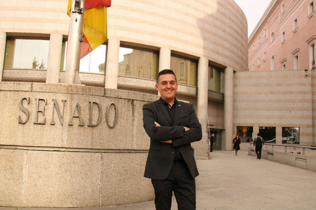 Compromís pide al Gobierno recuperar  el  acceso universal al Sistema Nacional de Salud