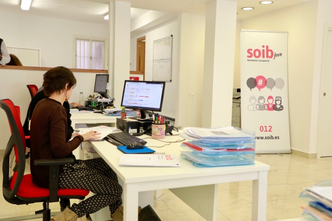 Se renueva el convenio entre SOIB i FUEIB para fomentar y mejorar la empleabilidad de estudiantes universitarios